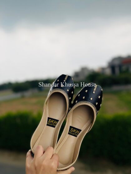 Black Khussa